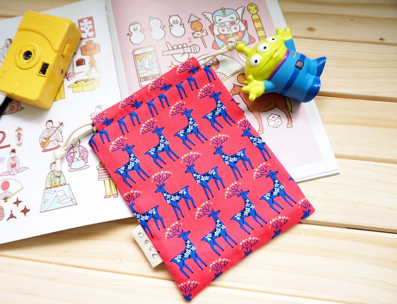 漫步春鹿 随身束口袋 - 化妆包/杂物包 - 其他材质 红色