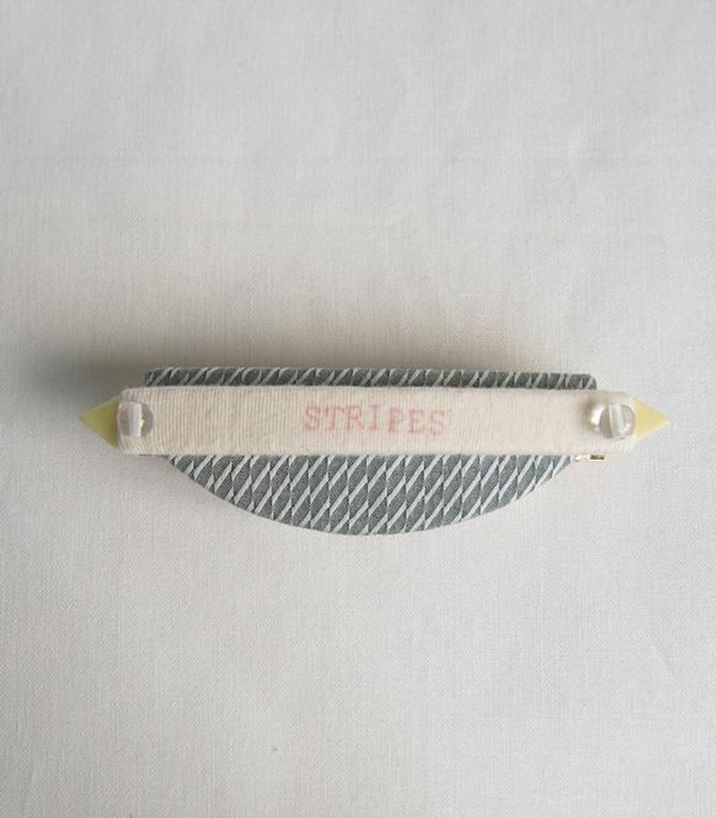 幽浮发夹 / 绿色几何 - 发饰 - 其他材质 绿色