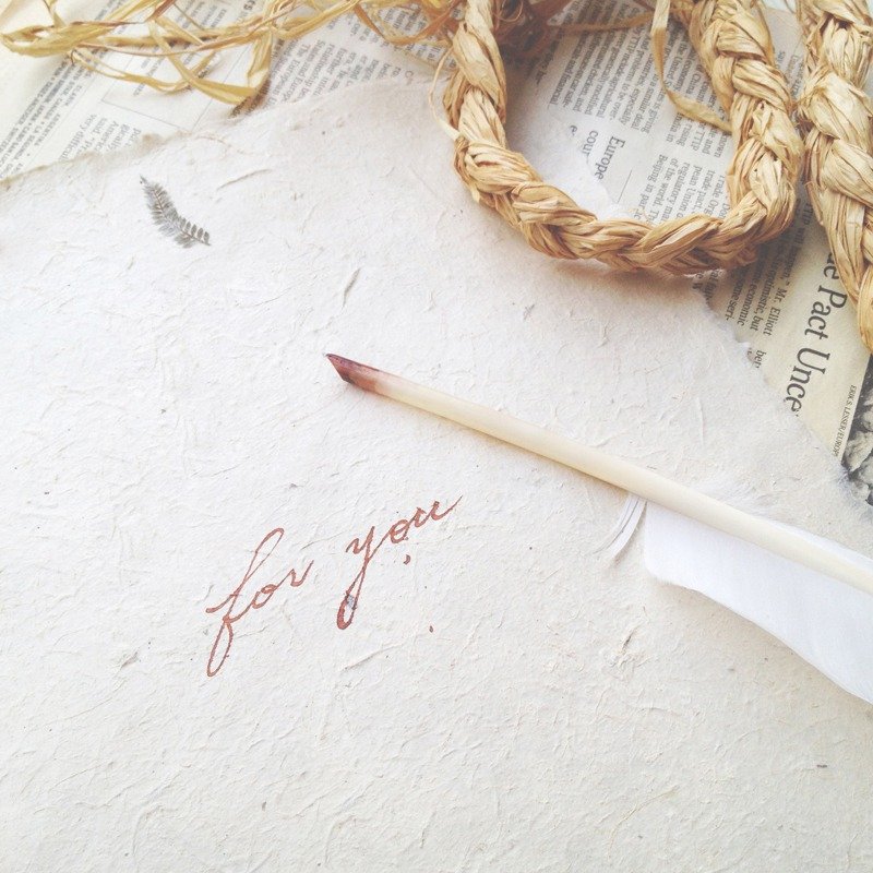 南非手工手抄纸2入+羽毛刀削沾水笔1入套组 | 书写 手作 瑞文堂 - 笔记本/手帐 - 纸 白色