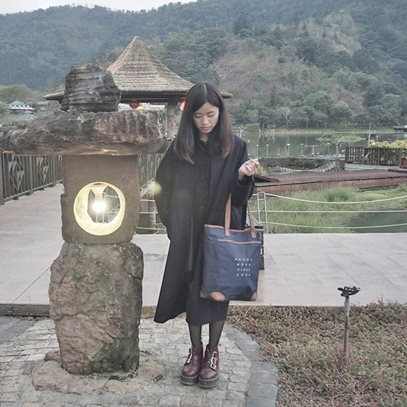 火柴木设计 Matchwood Classic 防水手提包10寸平板电脑防震夹层 蓝色/黑色 - 手提包/手提袋 - 防水材质 蓝色