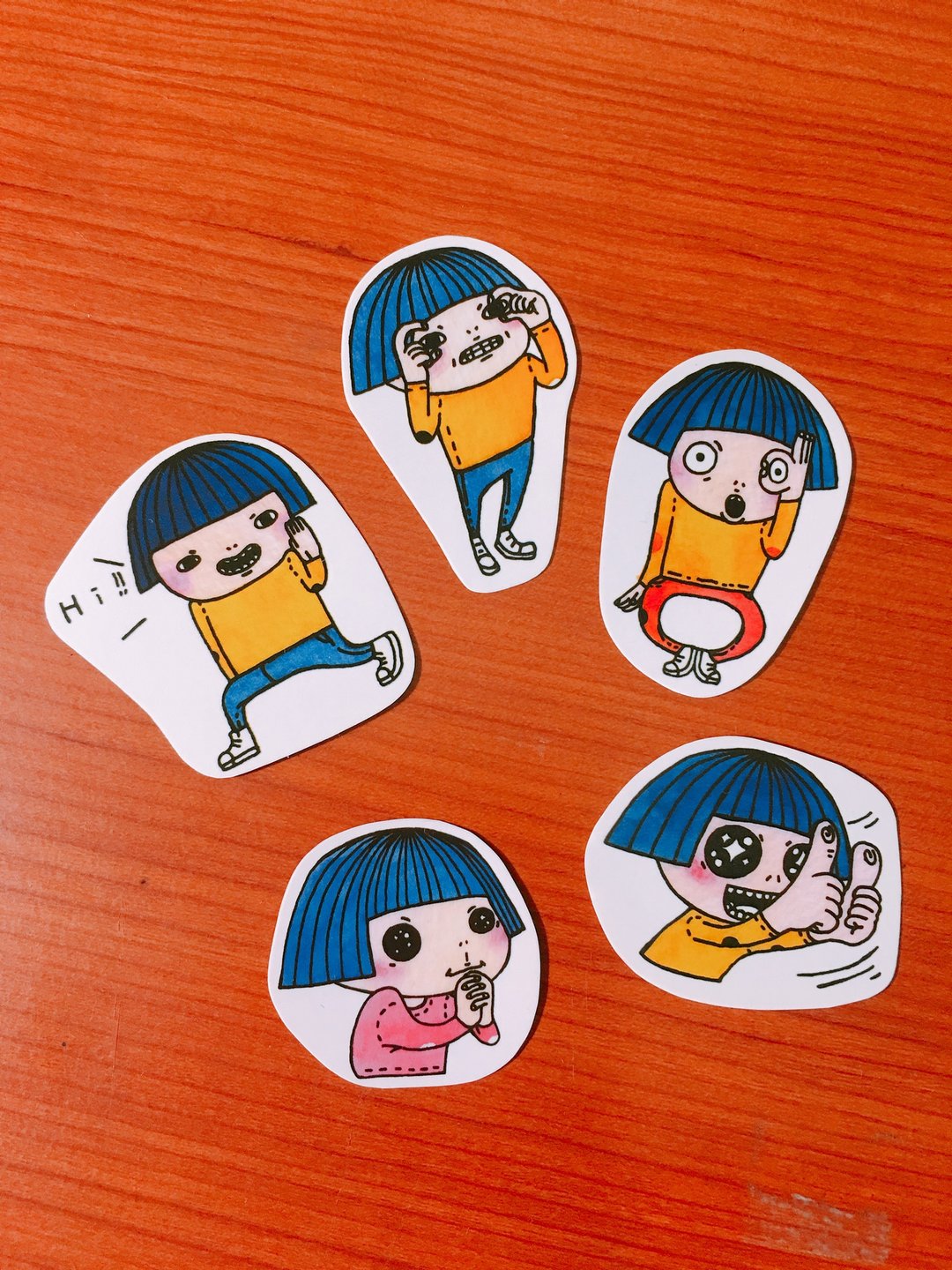 玖玖女孩很有事  开心篇  防水透明贴纸 - 贴纸 - 防水材质 黄色