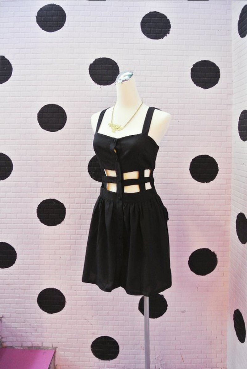 不拉风不要钱．肚子好通风洋装 - 洋装/连衣裙 - 其他材质 黑色