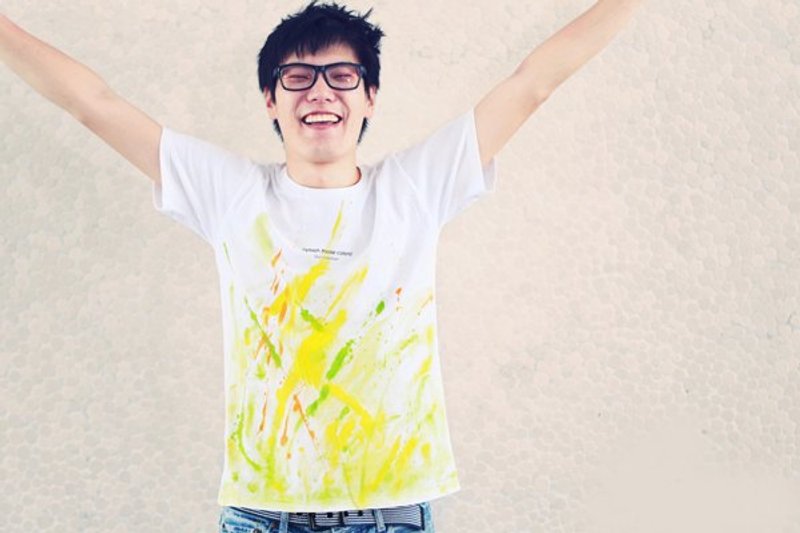 Oops! TEE 手绘手印 【Splash】男/女 - 女装 T 恤 - 棉．麻 黄色