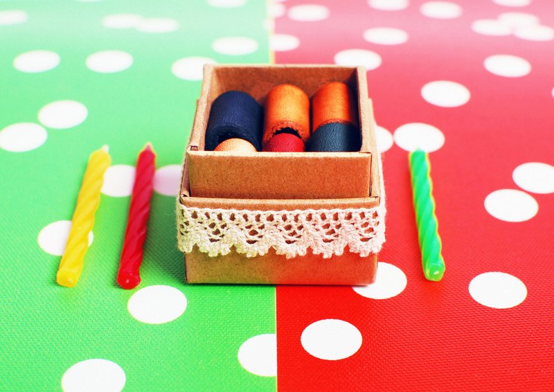 一个不够。整线器小礼盒(6个) - 卷线器/电线收纳 - 真皮 多色