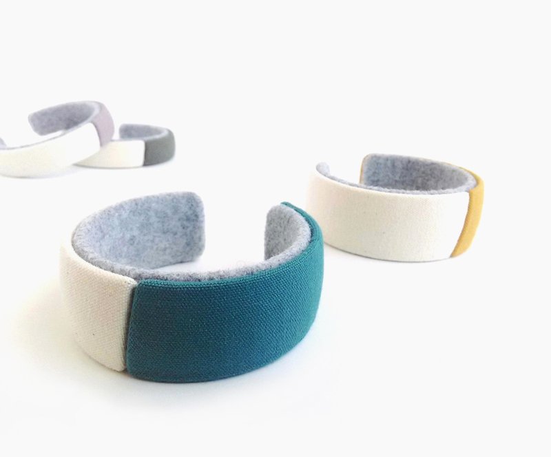 CANVAS BRACELET TONE-I-h26 - 手链/手环 - 棉．麻 蓝色