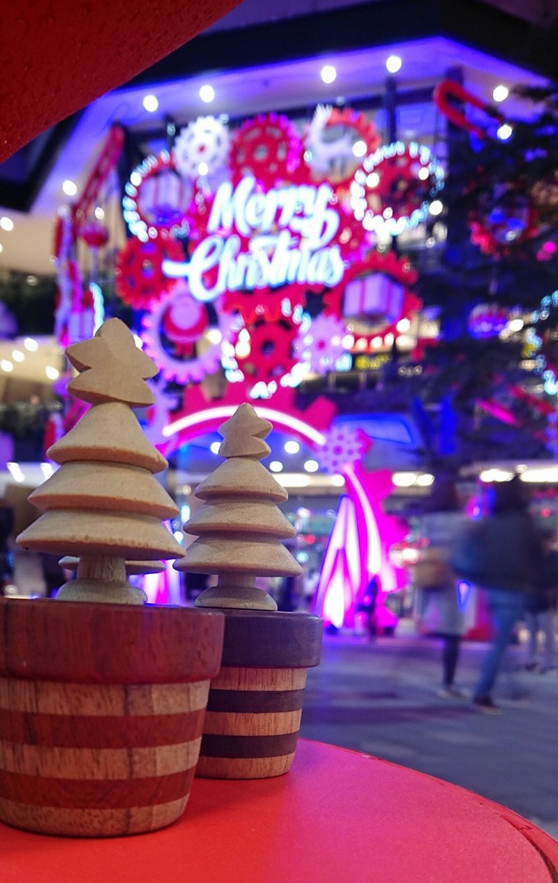 圣诞树  精油扩香罐之圣诞快乐 - 香薰/精油/线香 - 木头 红色