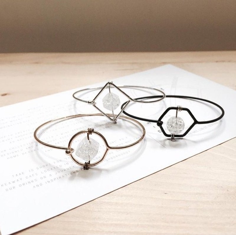 白钢六角形白水晶手镯 - 手链/手环 - 宝石 灰色