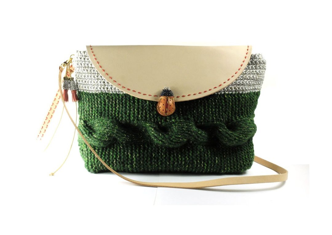 全手工甲虫皮革并合手织线包 Beelte Clucth leather mix with yarn - 手提包/手提袋 - 真皮 绿色