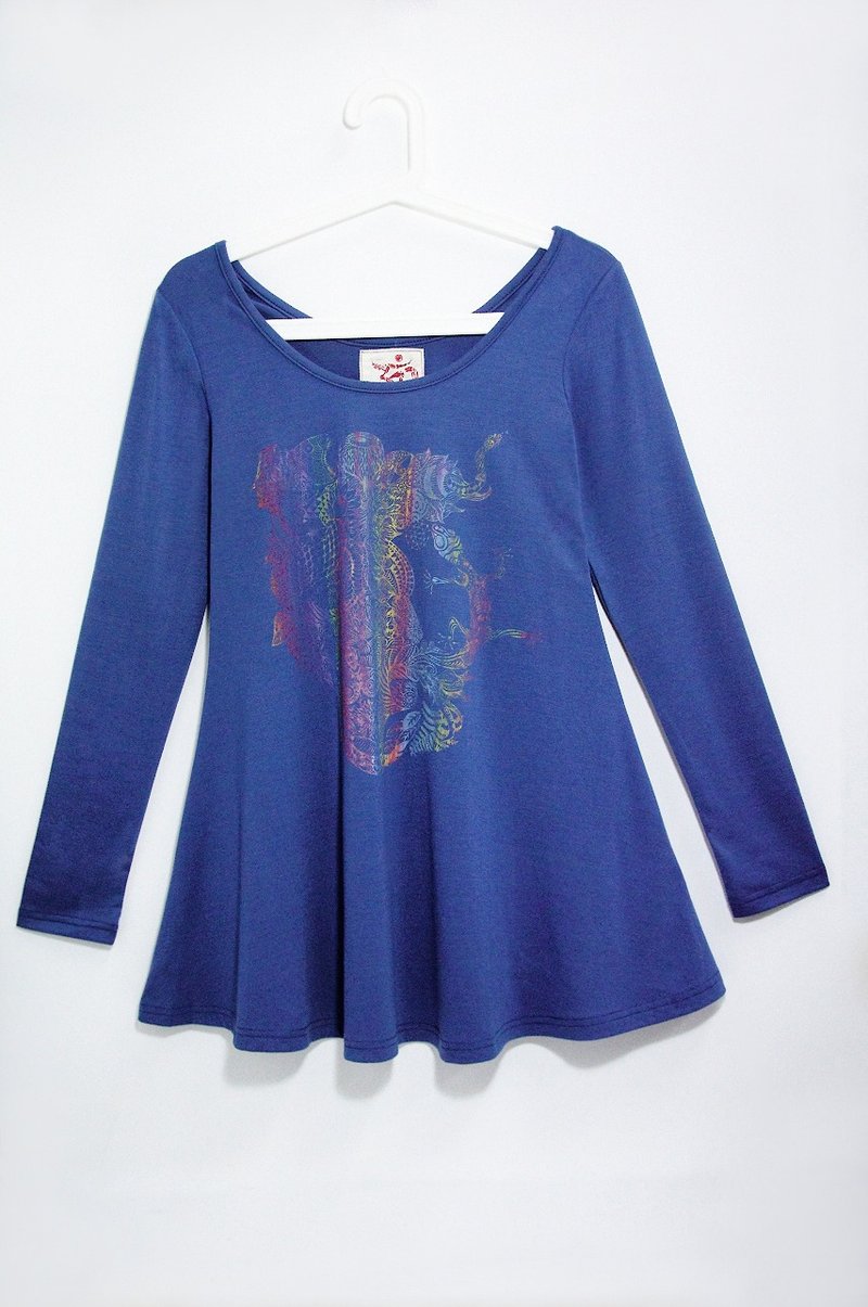 手感伞摆简约洋装 / 大圆领- 心灵之图系列旅行记忆 - 洋装/连衣裙 - 棉．麻 蓝色