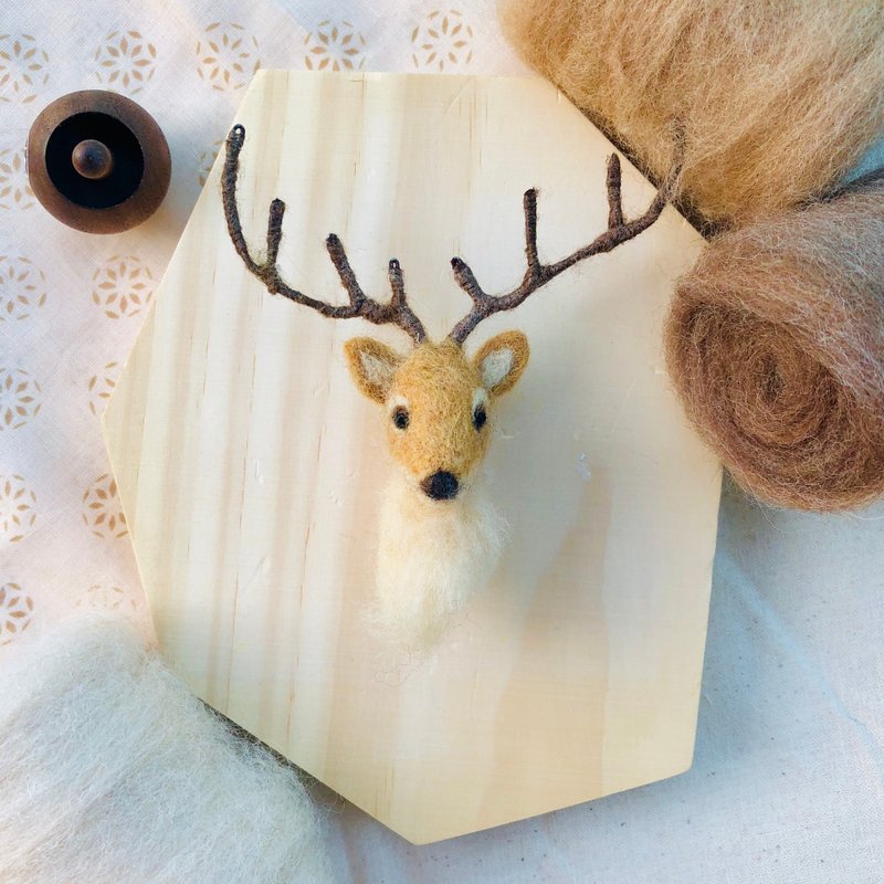 小花鹿羊毛毡 别针/胸针 - 胸针 - 羊毛 咖啡色