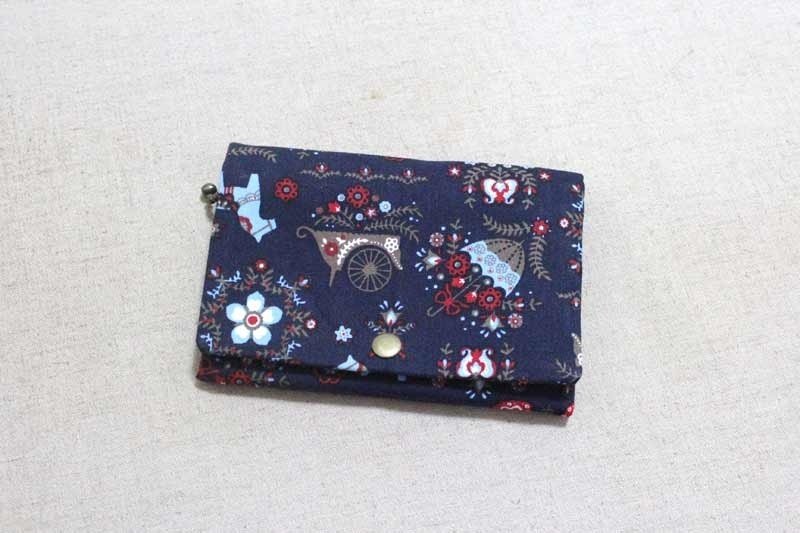 多层次零钱包-深蓝色雨伞花木马 - 零钱包 - 其他材质 蓝色
