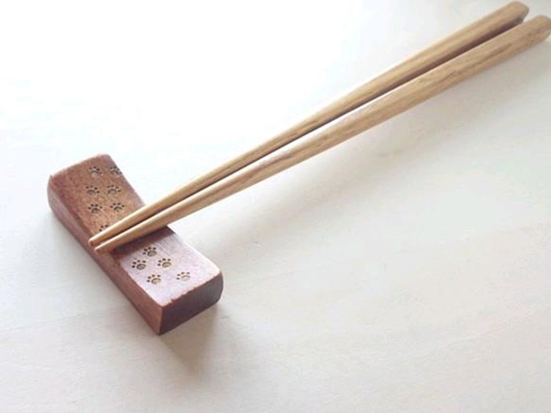 肉球脚印 筷架　长方形 - 筷子/筷架 - 木头 咖啡色