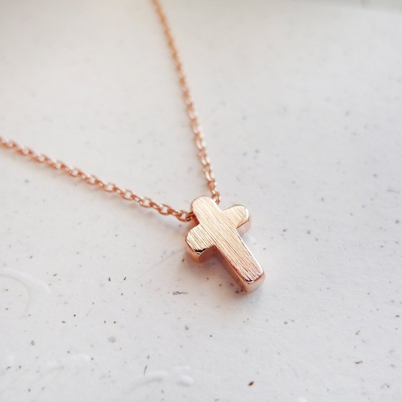 Cha mimi。简单生活。弧形十字架 玫瑰金项链 - 项链 - 其他材质 粉红色