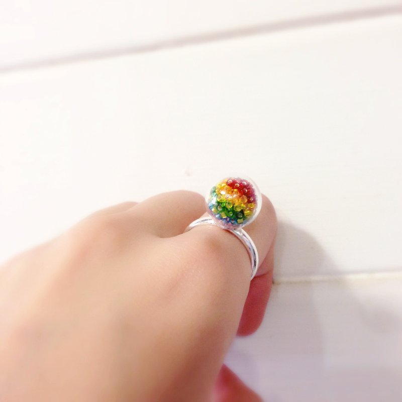 *Haku·Neko* 七色彩虹玻璃球戒指 - 戒指 - 玻璃 多色