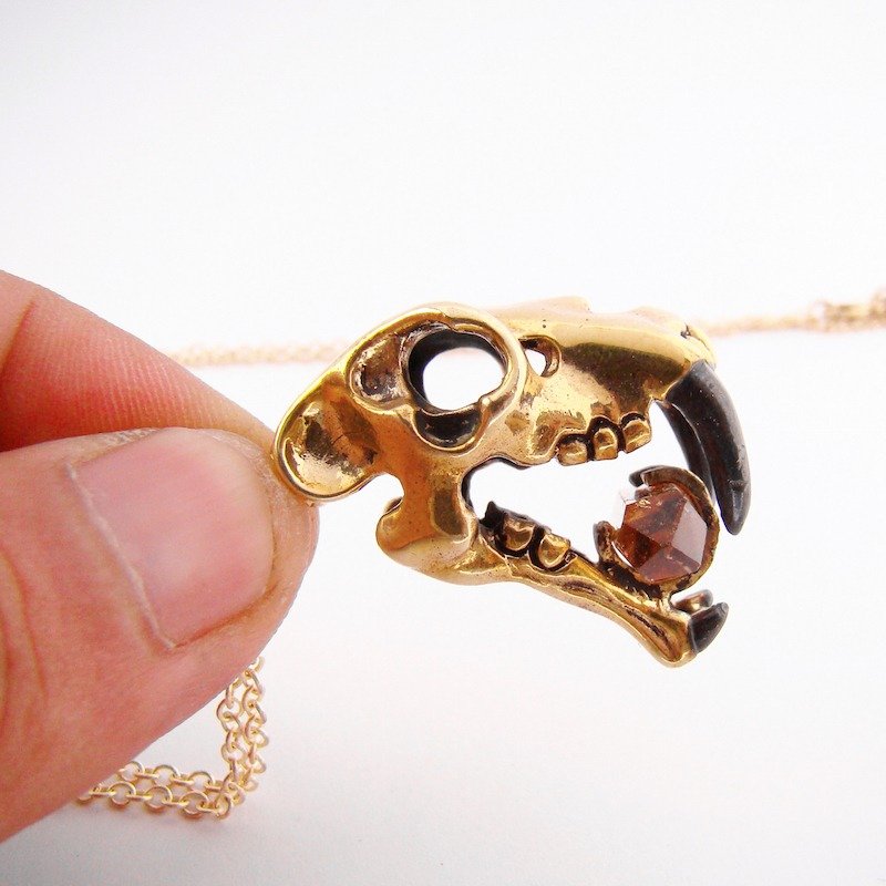 Brass Saber tooth skull pendant with smoky quartz stone and oxidized antique color - 项链 - 其他金属 
