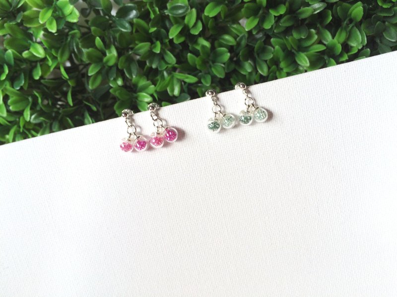 *Haku·Neko* 粉红车厘子迷你玻璃球耳环 - 耳环/耳夹 - 玻璃 粉红色