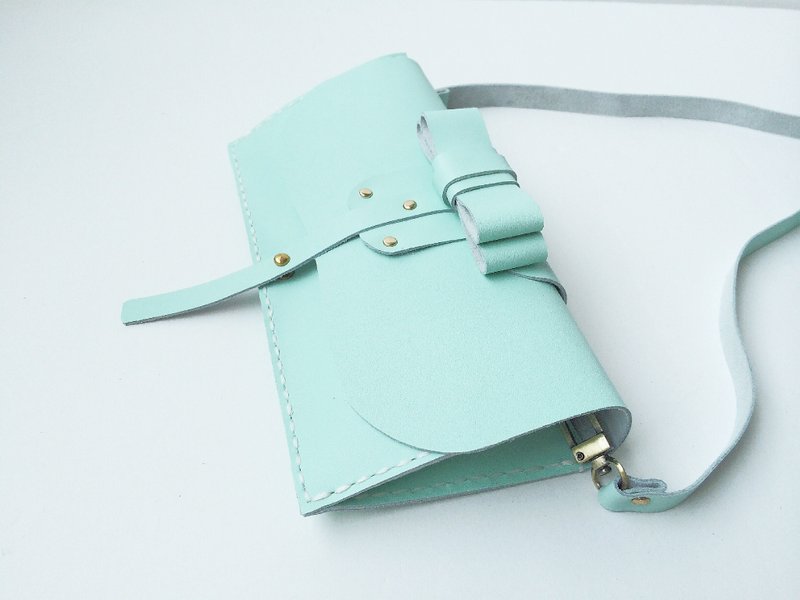 Zemoneni 全手作 绿色 装饰结 肩背包 手拿包 两用包 - 手拿包 - 真皮 绿色