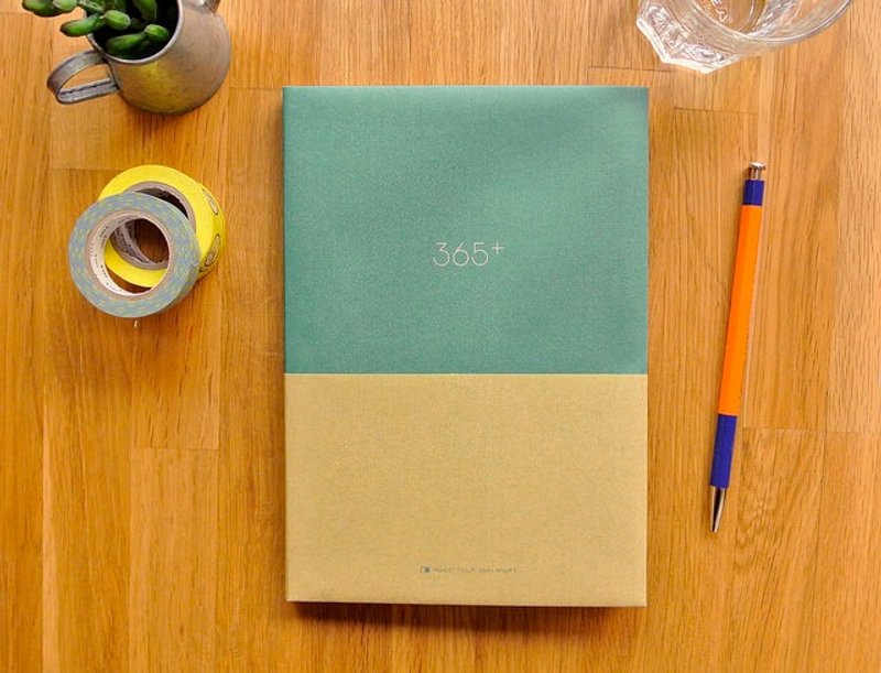 365好好记Ⅴ v.1 [牛皮/绿卡其] ▲即将绝版▲ - 笔记本/手帐 - 纸 多色