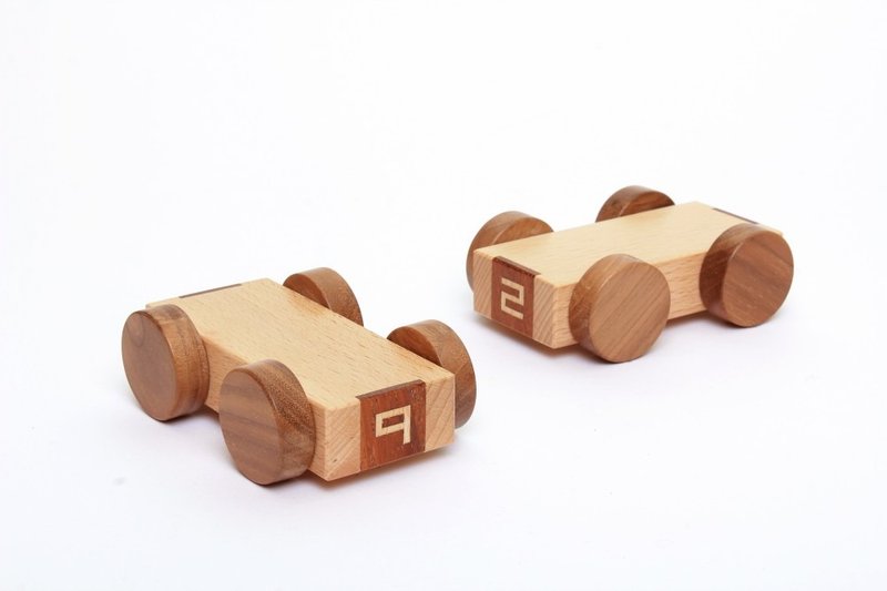 木制车-数字9(单个) - 玩具/玩偶 - 木头 