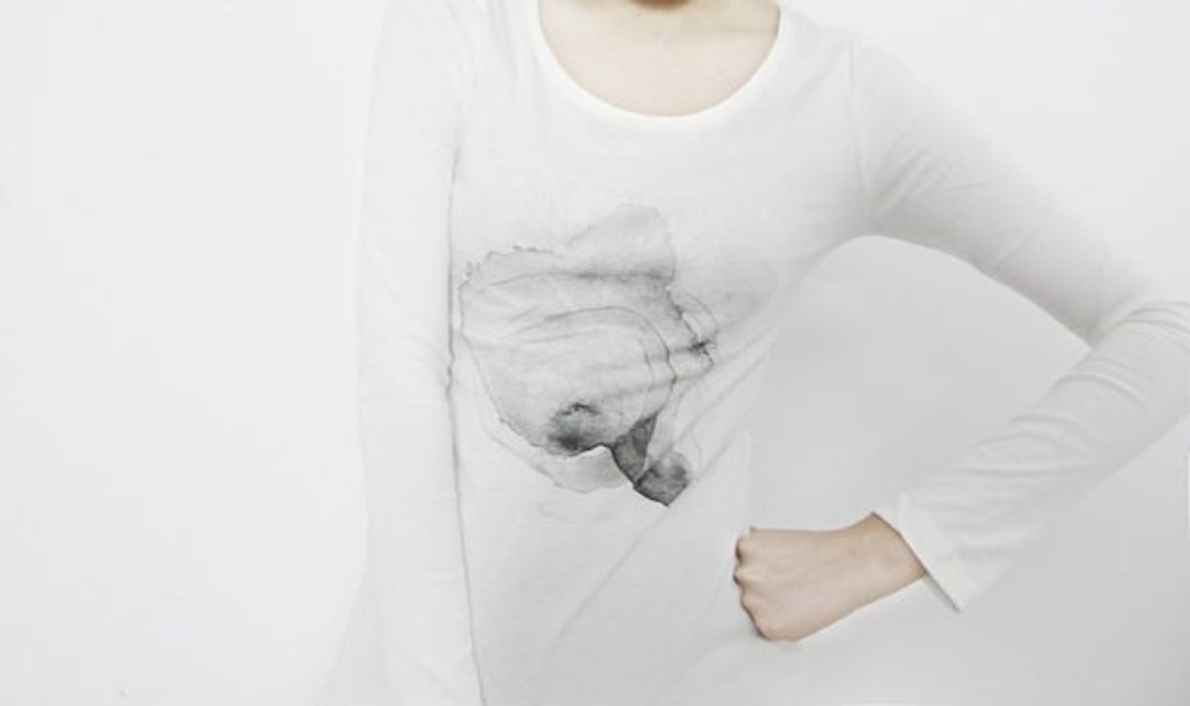 I . A . N Design  渍 stain 长袖T 纯天然 100% 有机棉 Organic Cotton S / M - 女装 T 恤 - 棉 白色