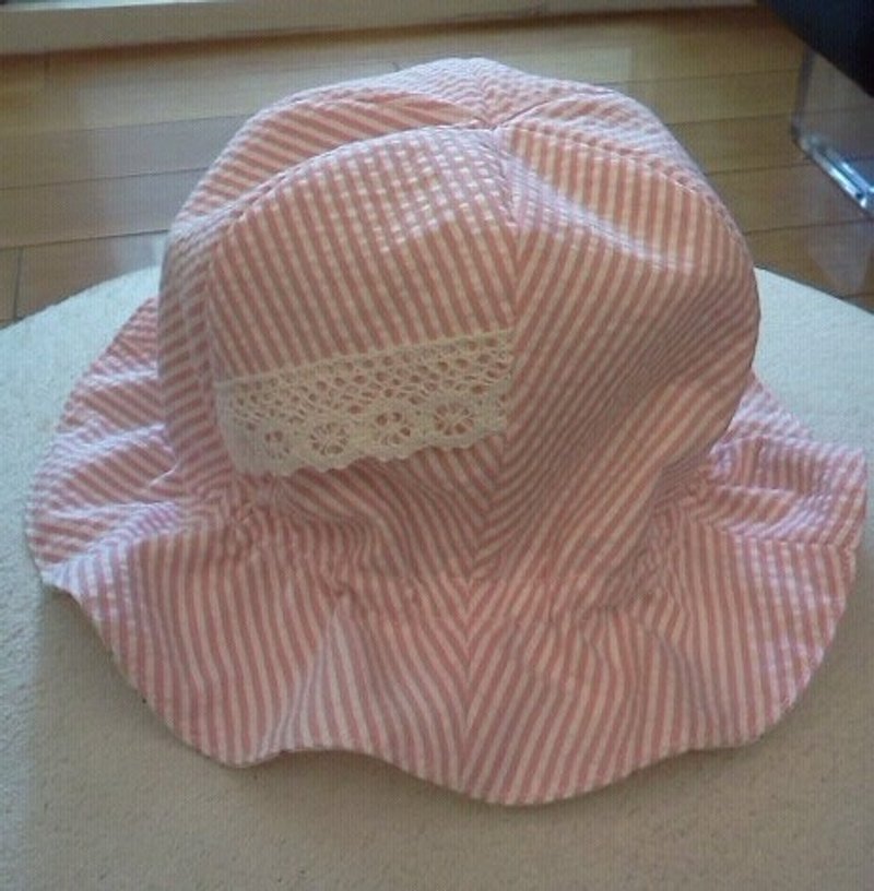 Baby荷叶遮阳帽 - 围嘴/口水巾 - 棉．麻 粉红色