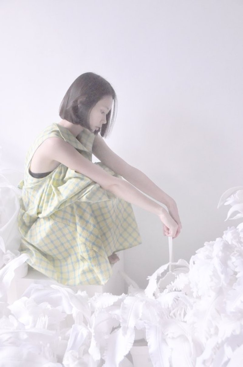 [ Wow Bravo & Funky Rap 黄绿格子洋装 ] - 洋装/连衣裙 - 棉．麻 黄色