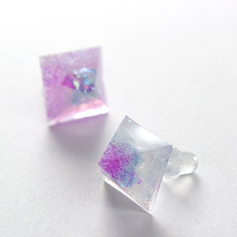 金字塔型耳环（花菖蒲） - 耳环/耳夹 - 其他材质 紫色