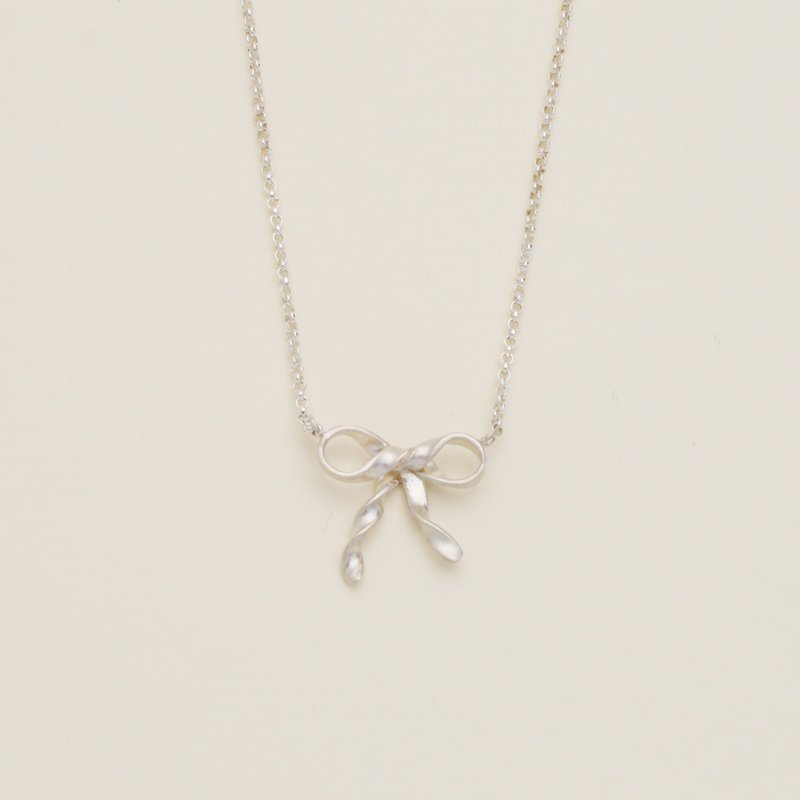 缎带蝴蝶结纯银项链 - 项链 - 纯银 灰色