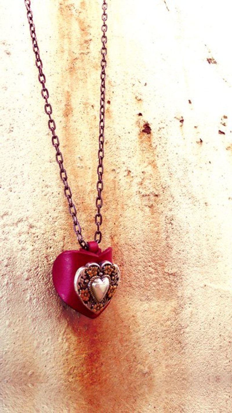 《CANCER流行实验所》铁石心肠系列-红心项链<华丽> - 项链 - 真皮 红色