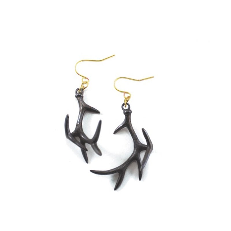 Stag horn earring in brass with oxidized antique color ,Rocker jewelry ,Skull jewelry,Biker jewelry - 耳环/耳夹 - 其他金属 