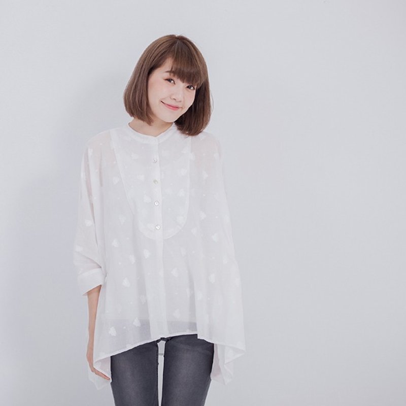 Quella 时光宽版上衣/光雕白 - 女装上衣 - 棉．麻 白色