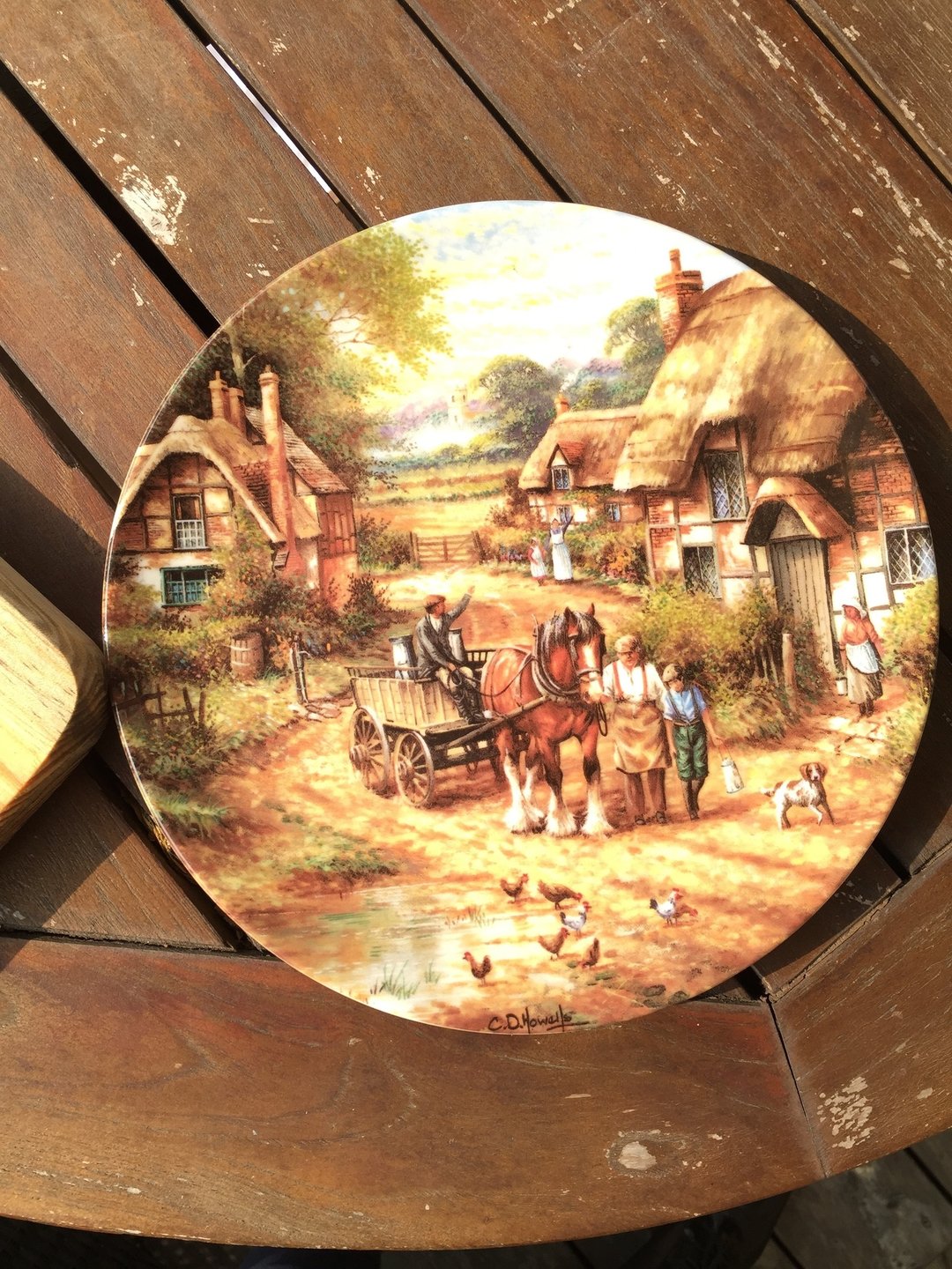 英国制 Wedgwood 经典乡村画限量版骨瓷装饰盘(附盘架) - 浅碟/小碟子 - 其他材质 绿色