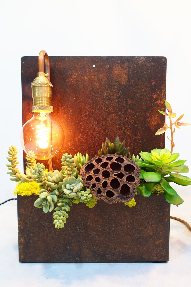 都市丛林锈铁灯饰-莲蓬多肉组合锈铁灯 - 其他 - 其他金属 