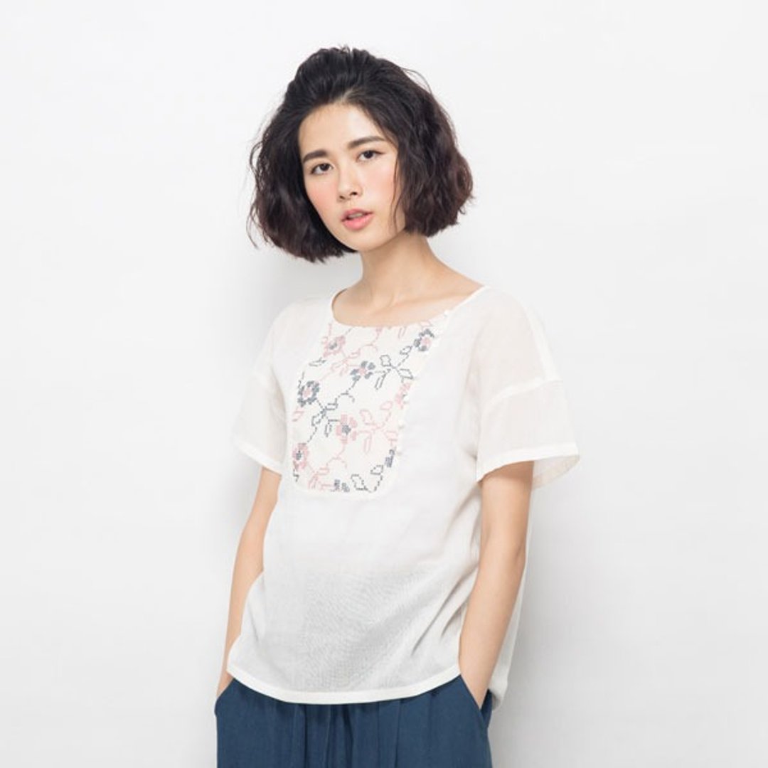 许许儿♪织花漫漫刺绣上衣 - 女装上衣 - 其他材质 白色