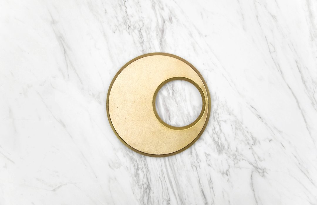 FUTAGAMI 铜铸 锅垫‘月’  TSUKI Brass Trivet - 锅具/烤盘 - 其他金属 金色