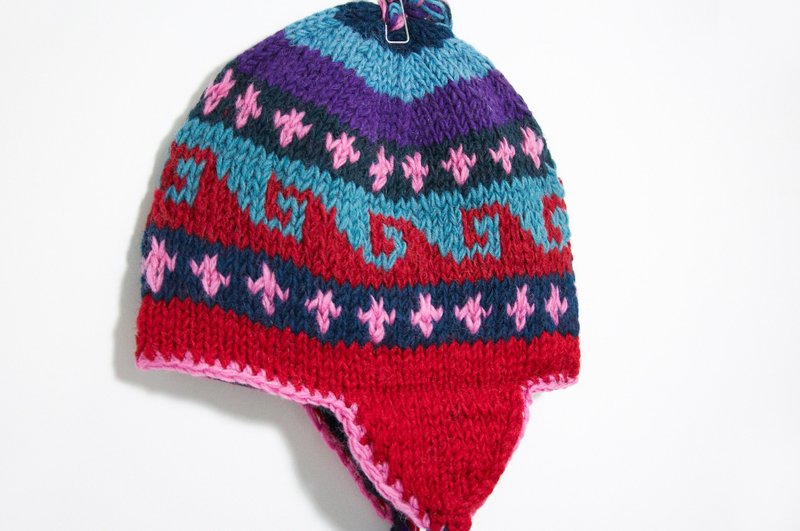 情人节礼物 手工针织羊毛帽 / 手工内刷毛针织帽 / 飞行毛帽 / 针织毛帽 / 毛线帽 - 红蓝色东欧风几何图案 ( 手工限量一件 ) - 帽子 - 其他材质 多色