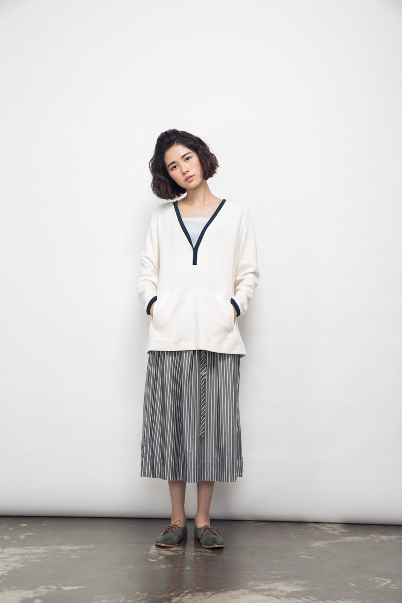 TikNam Fung专属订单 - 女装上衣 - 棉．麻 白色