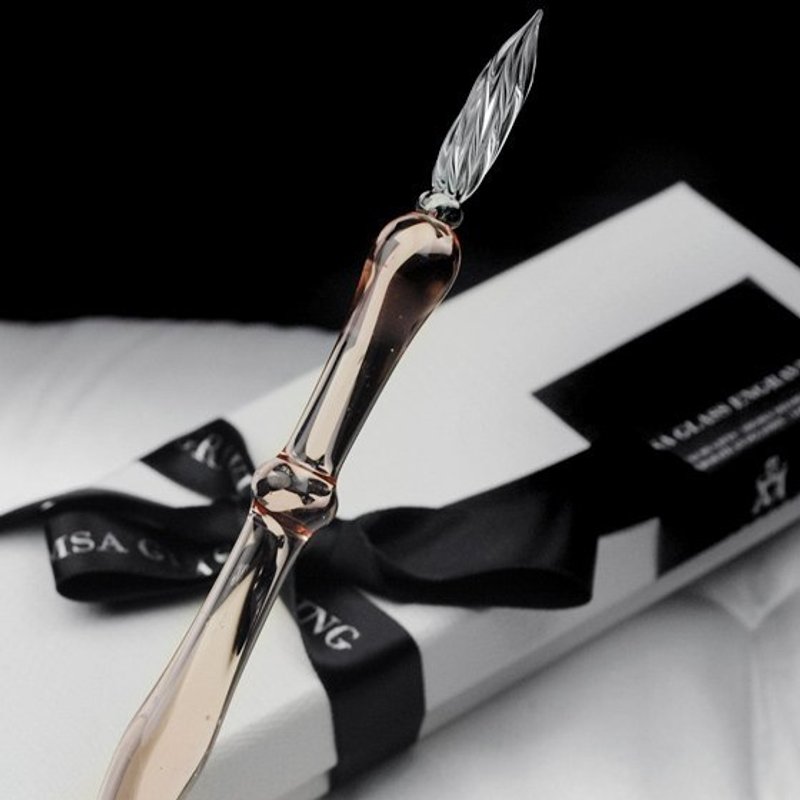 母亲节【MSA玻璃艺术文具】(粉色)水晶艺术雕刻双色玻璃笔(含玻璃笔座) 定制化 (不含墨水) - 酒杯/酒器 - 玻璃 粉红色