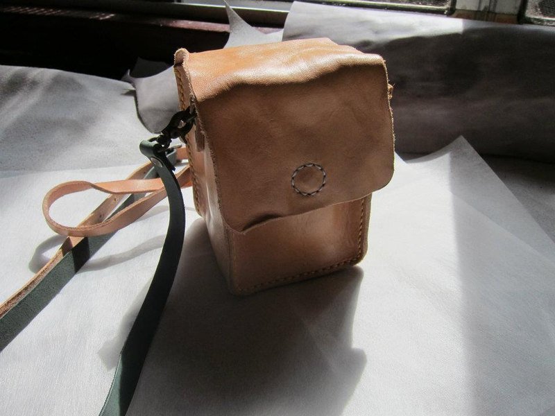 鸟瞰双眼相机包 - 相机包/相机袋 - 真皮 卡其色