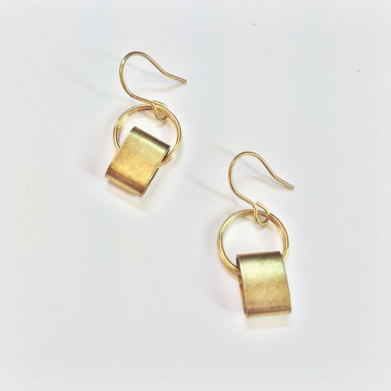 Marygo［立体铜］迷你金色耳环 - 耳环/耳夹 - 其他金属 