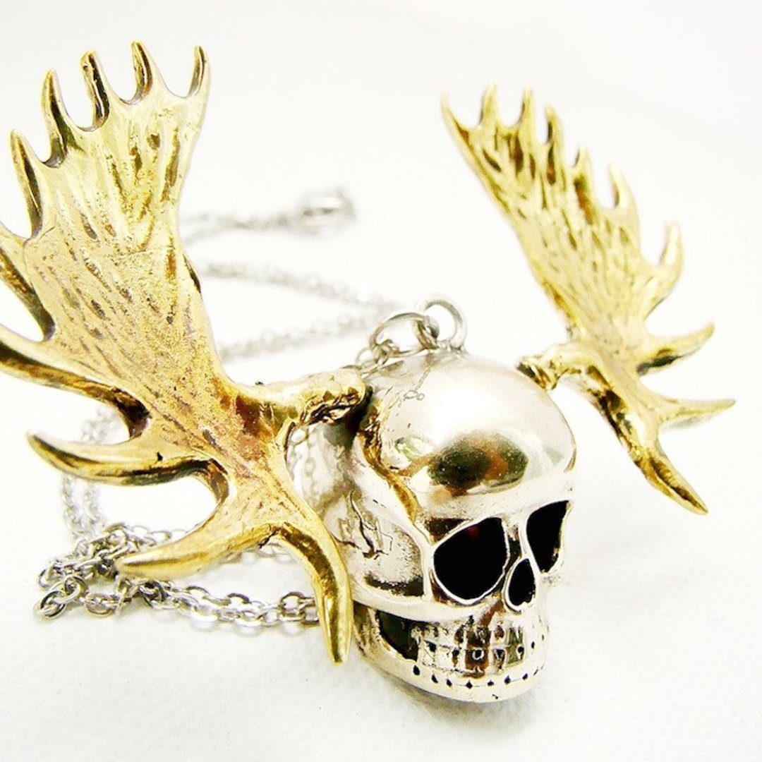 Skull with moose horn pendant ,Rocker jewelry ,Skull jewelry,Biker jewelry - 项链 - 其他金属 