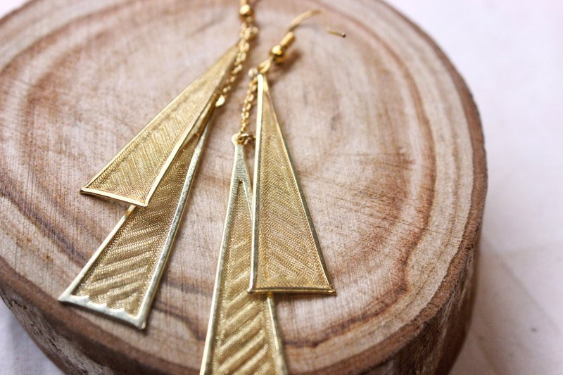 *垂坠的平衡* - 耳环/耳夹 - 其他金属 黄色