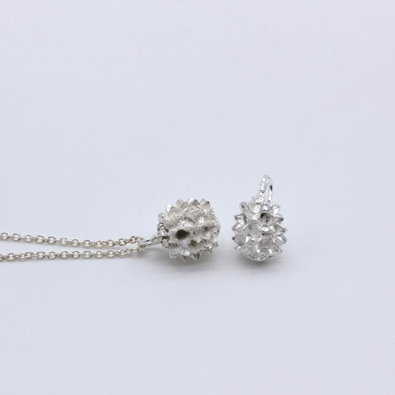 鉐叶 硕果累累-925纯银项链-木麻黄 - 项链 - 其他金属 灰色