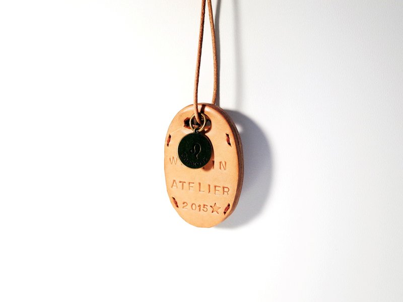 厚片挂牌 定制皮革钥匙圈 (12色/免费刻字) - 钥匙链/钥匙包 - 真皮 卡其色