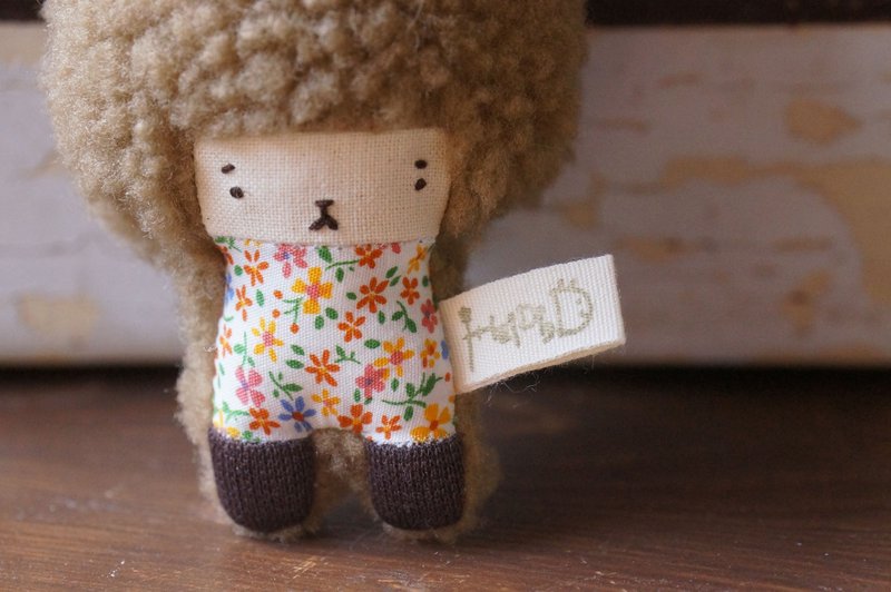 朵儿小兔-咖啡小橘黄花小姐 - 吊饰 - 其他材质 咖啡色