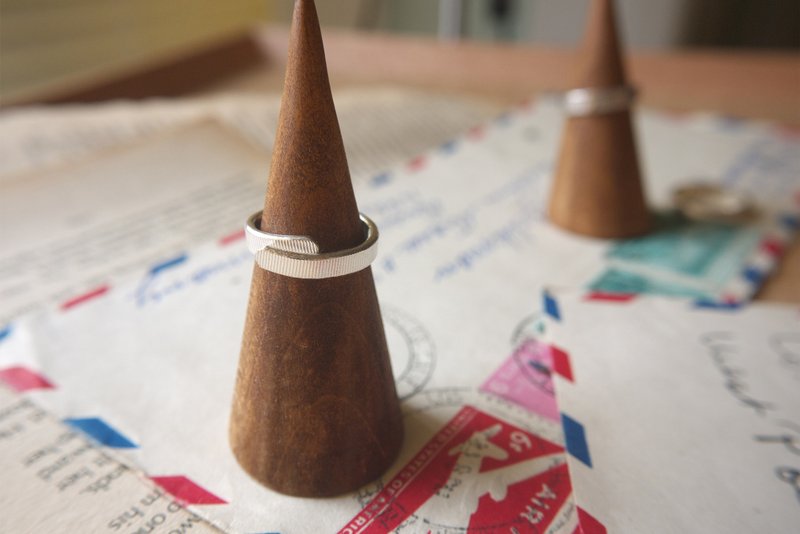 给你爱的礼物_小缎带纯银戒 适合制作情侣戒.尾戒纪念戒  Choccy定制 - 戒指 - 其他金属 银色