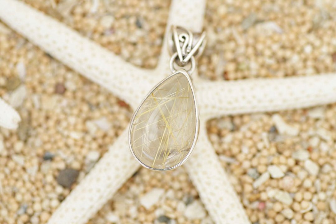 Rutilated quartz pendant top - 项链 - 宝石 黄色