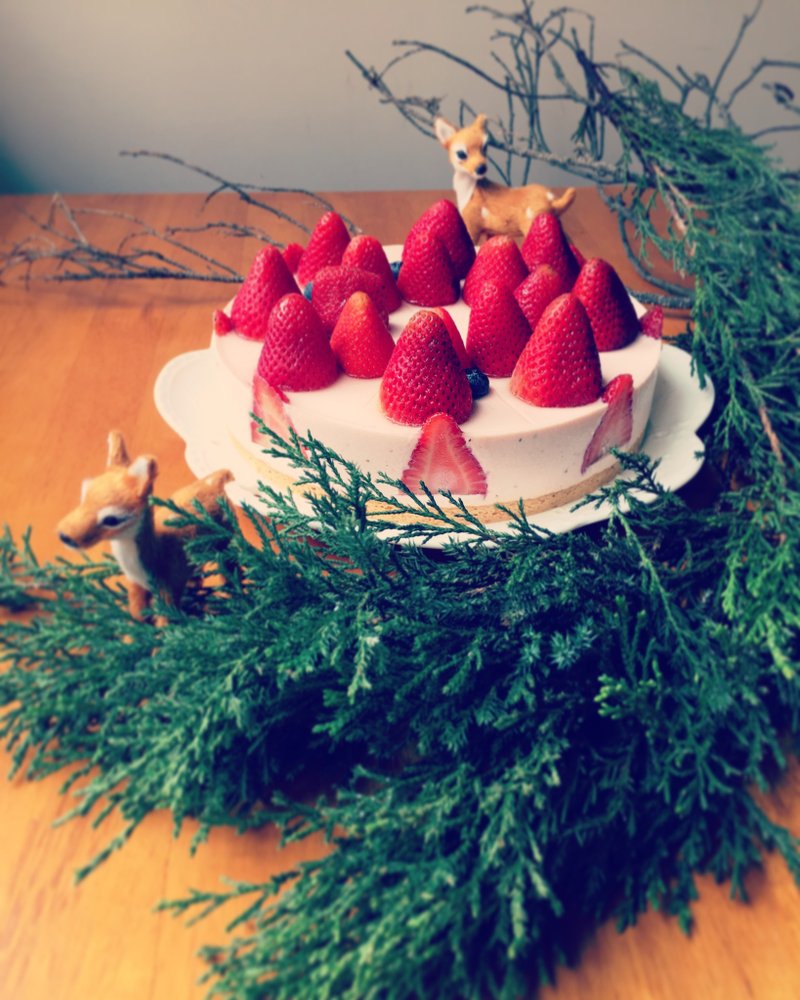 8寸草莓生奶酪 - 咸派/甜派 - 新鲜食材 粉红色