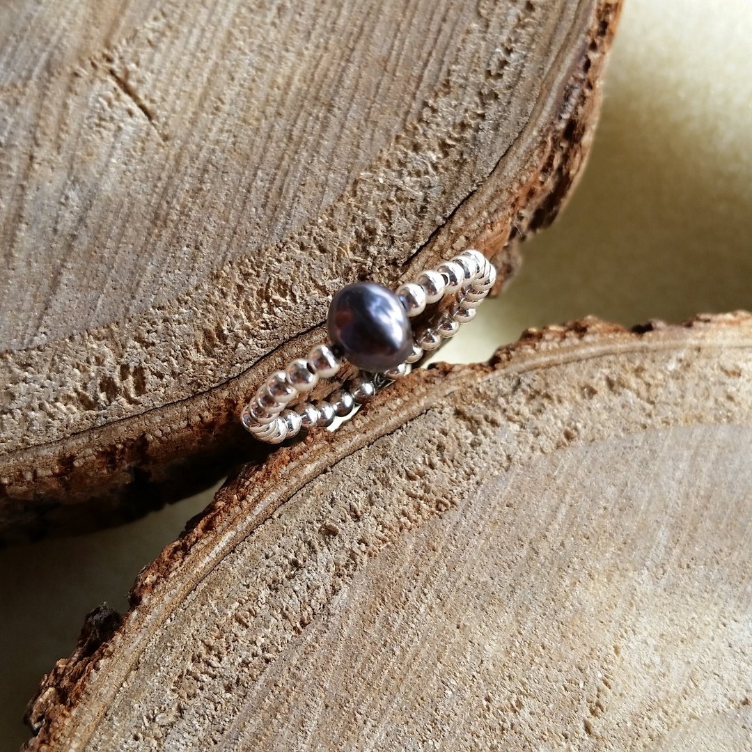 Please provide size when order- 925 silver ring with pearl天然黑珍珠 925纯银小圆珠戒指 - 戒指 - 宝石 黑色