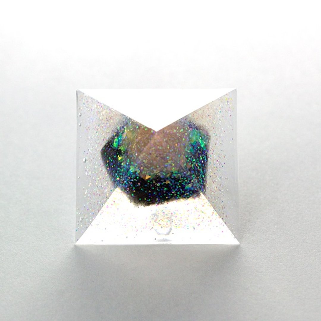 Pyramid Single Pierce (annexation) - 耳环/耳夹 - 其他材质 黑色